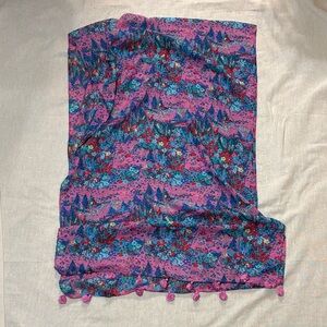 Colorful Patterned Scarf with Tassels pink blue red‎ very soft fabric